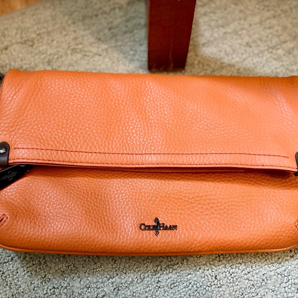 Cole Haan women’s Vibrant Orange messenger/clutch Bag - Picture 8 of 9